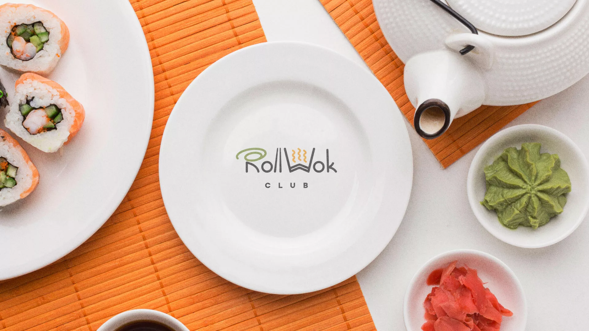 Разработка логотипа и фирменного стиля в Нарткале для суши-бара «Roll Wok Club» Разработка логотипа и фирменного стиля в Нарткале для суши-бара «Roll Wok Club»
